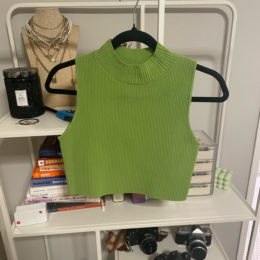 Green Glassons Crop top
